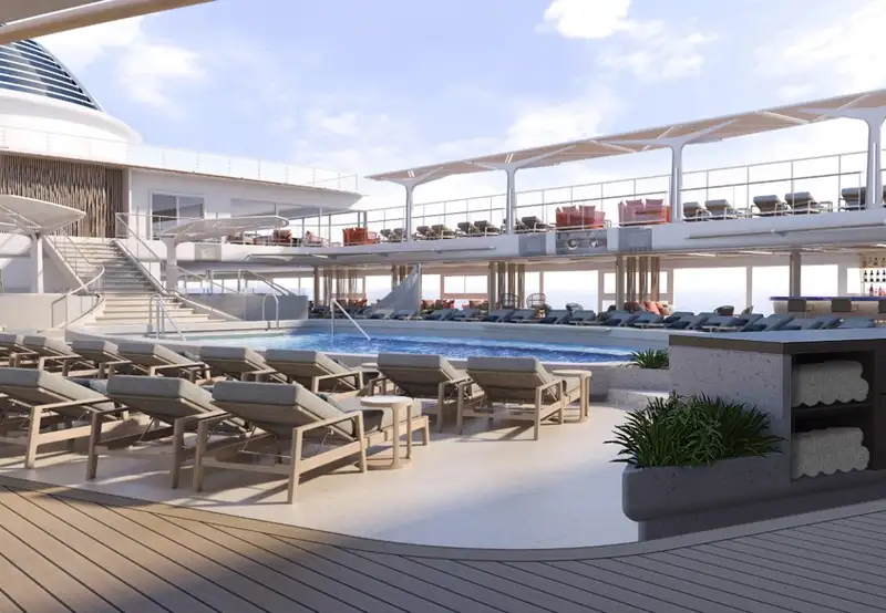Solara Pool Deck