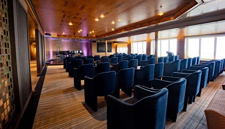 Explorers Lounge