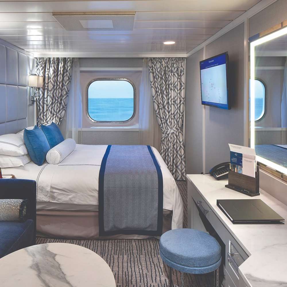 Deluxe Ocean View Stateroom