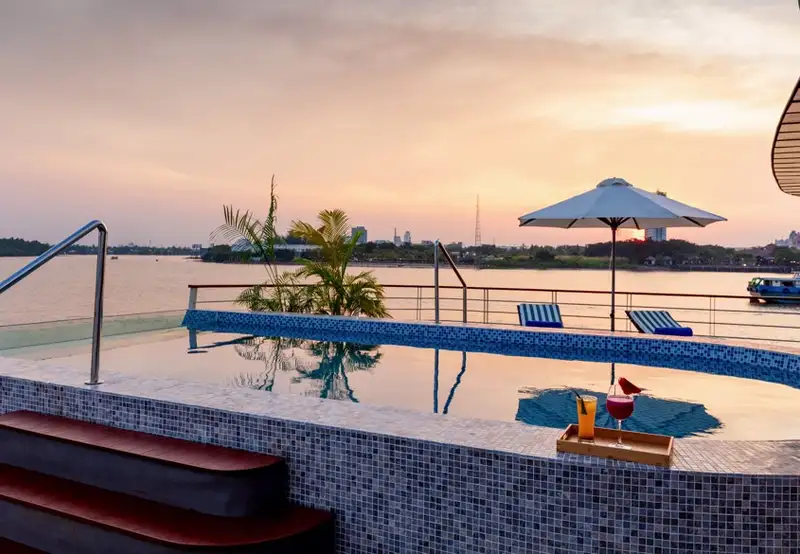 Sun Deck