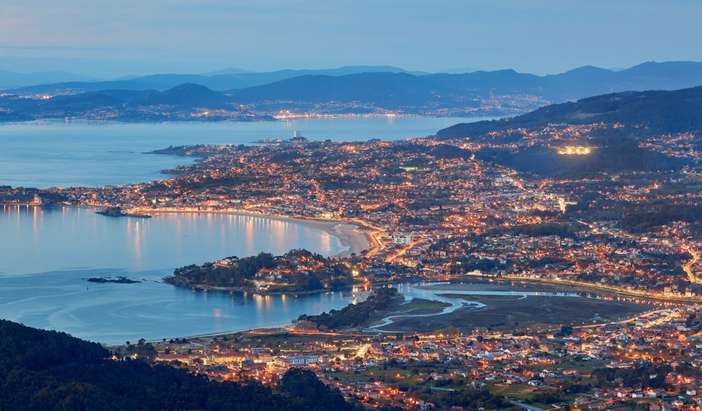 Vigo (tours to Santiago de Compostela)