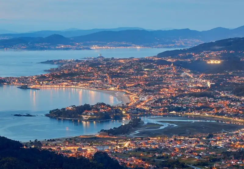 Vigo (tours to Santiago de Compostela)