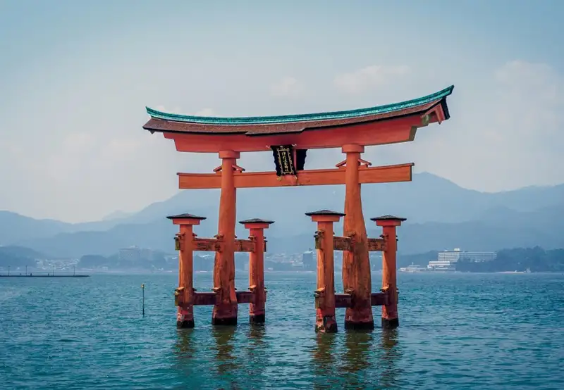 Miyajima Island & Itsukushima Shrine
