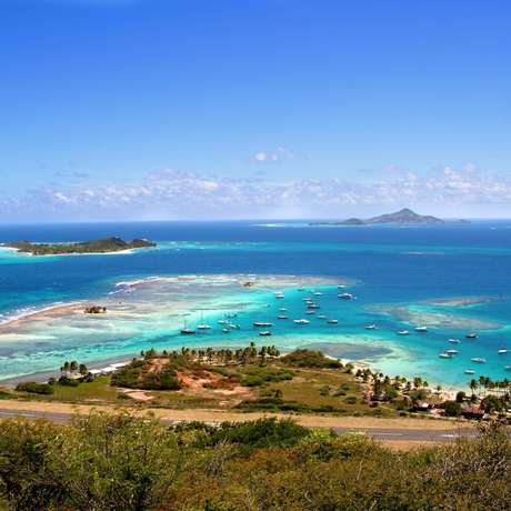 Photo overview of Union Island, Grenadines