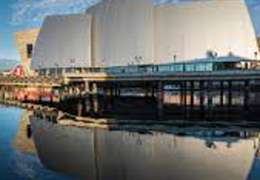 IgluCruise.Application.ViewModels.Shared.WebImageViewModel?.Description