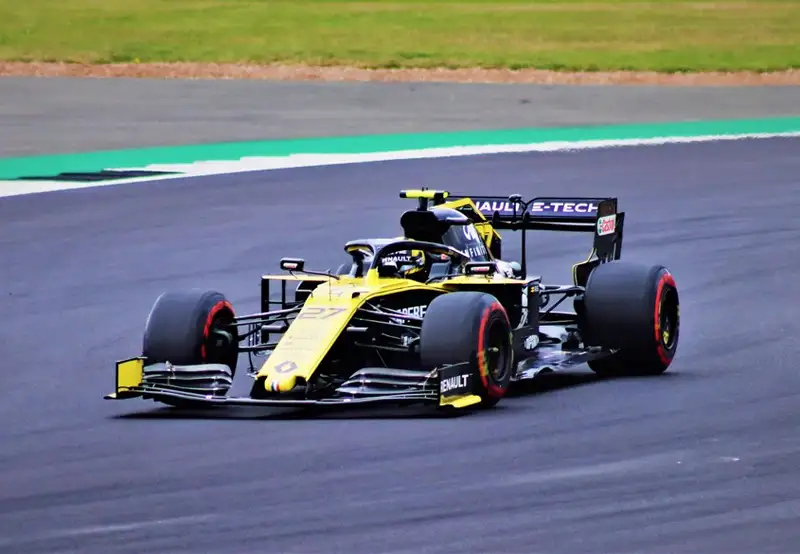 Watch the Cars on Track