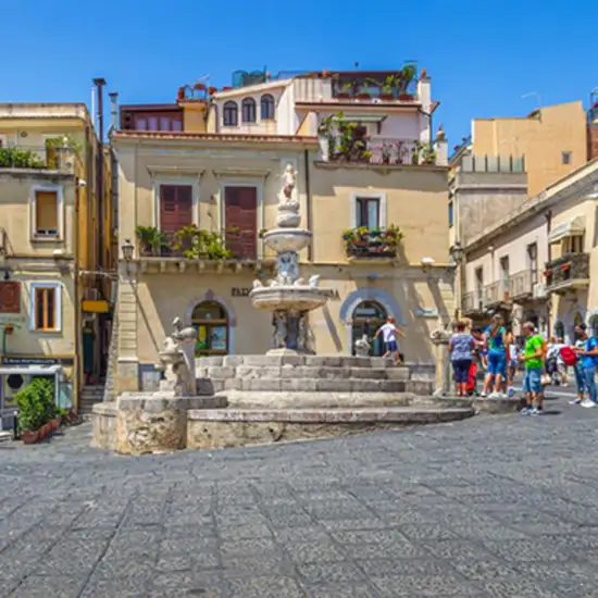 Image related to Image related to Piazza del Duomo