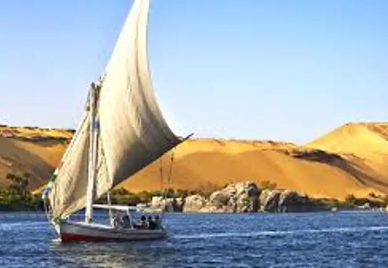 Cruise the Nile on a Traditional Felucca