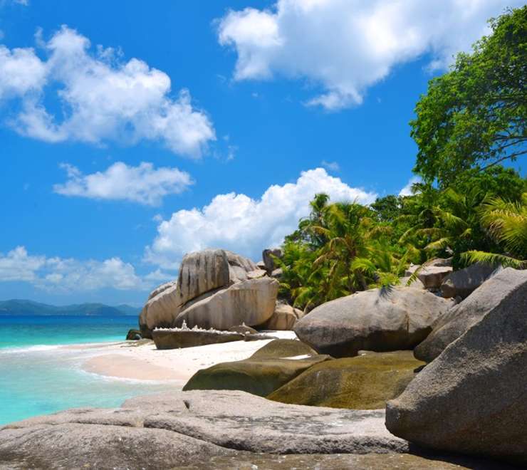 La Digue - Overnight onboard