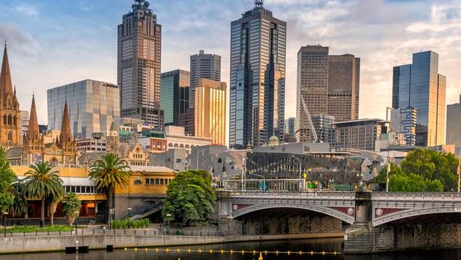 Explore Melbourne’s Eclectic Spirit