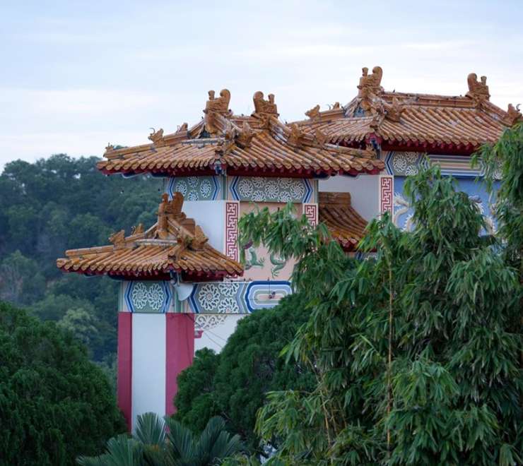 Puu Jih Syh Temple
