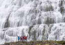 IgluCruise.Application.ViewModels.Shared.WebImageViewModel?.Description