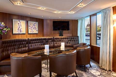 Image related to Lounge 