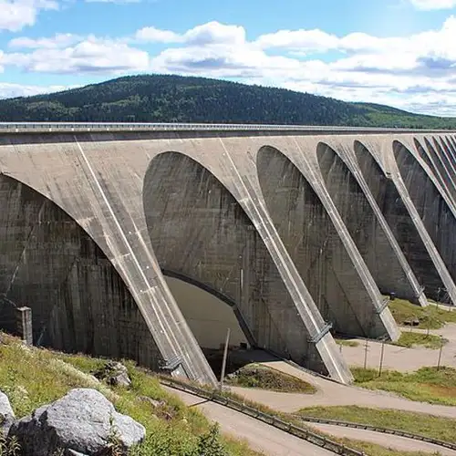 Image related to Daniel-Johnson Dam