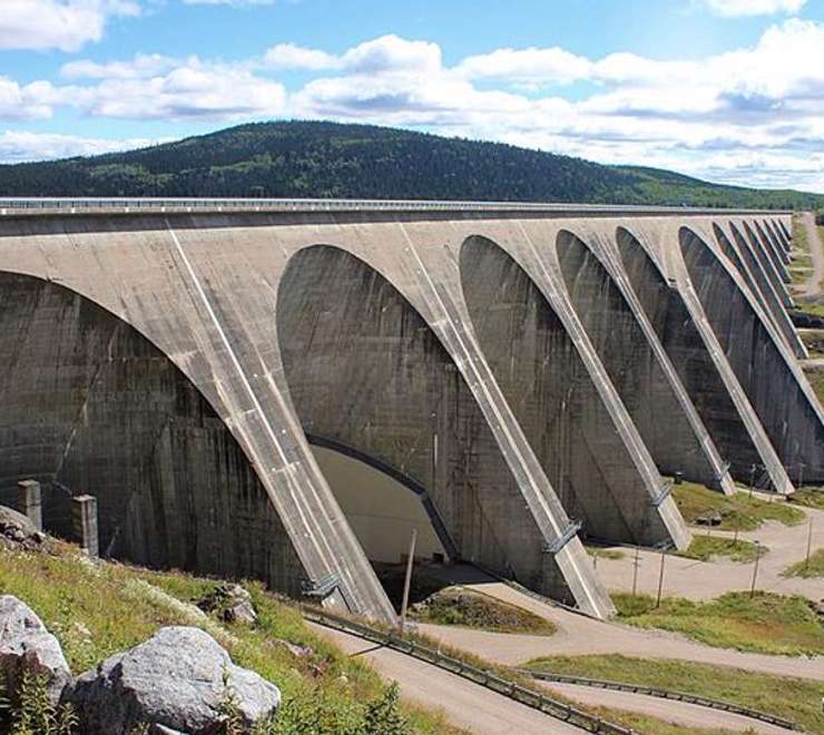 Daniel-Johnson Dam