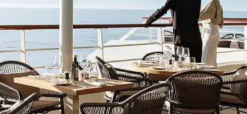 LE JACQUES CARTIER Restaurant