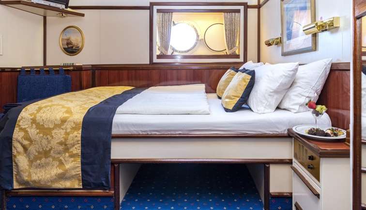 Cat 2 Stateroom