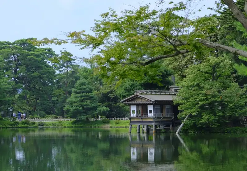 Kanazawa - Kenrokuen Garden & Nomura Samurai House