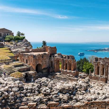 Photo overview of Messina, Sicily