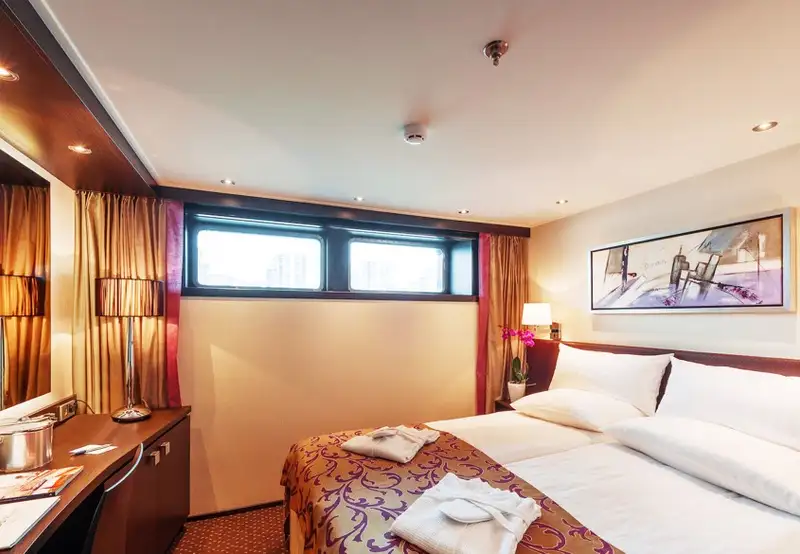 Deluxe Stateroom