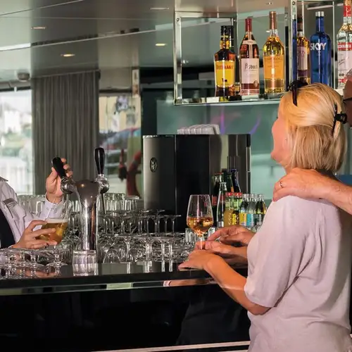 Lounge Bar