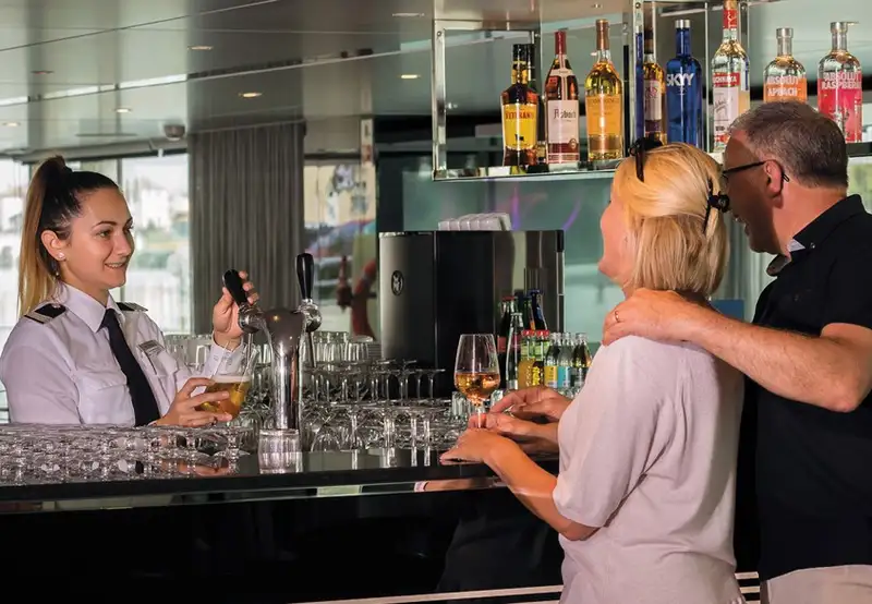 Lounge Bar
