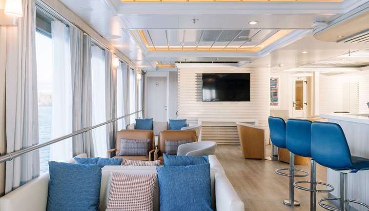 Panorama Bar & Lounge