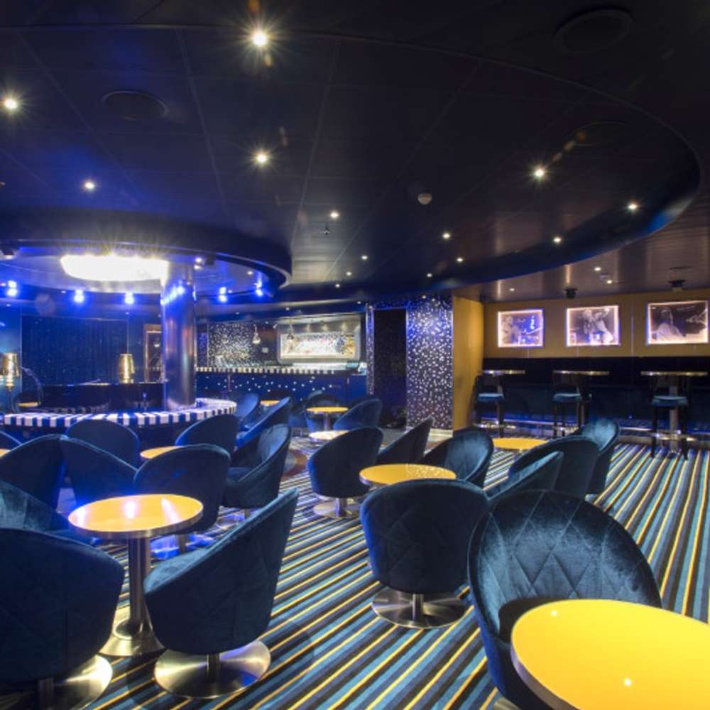 Piano Bar