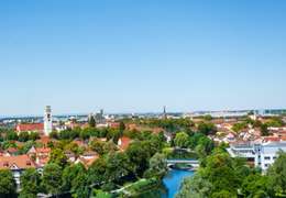 IgluCruise.Application.ViewModels.Shared.WebImageViewModel?.Description