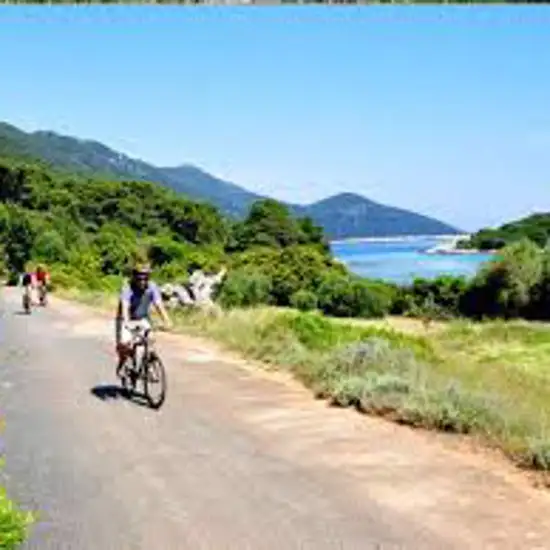 Cycle the Sipan Valley