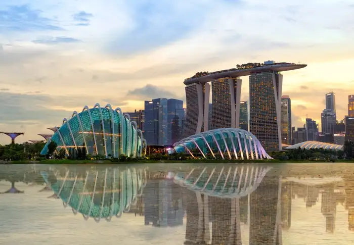 Photo of Day 18-19: Singapore - Overnight onboard
