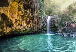 IgluCruise.Application.ViewModels.Shared.WebImageViewModel?.Description