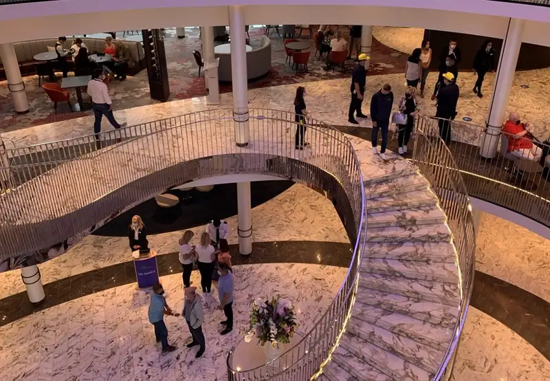P&O Iona Atrium