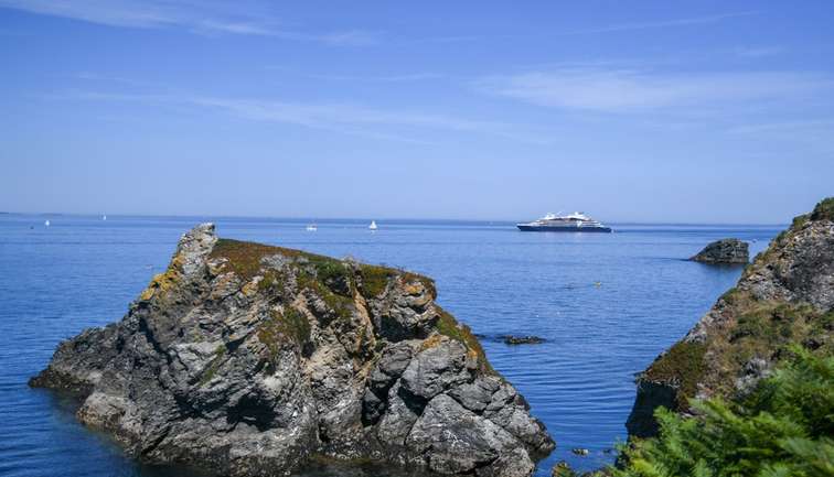 LE JACQUES CARTIER