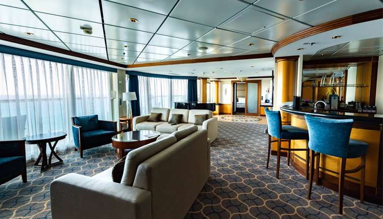 stateroom on jewel