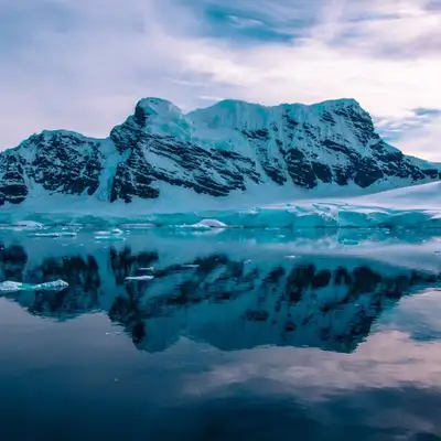 Cruise holiday campaign