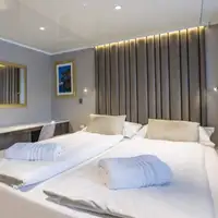 Image related to Porthole Cabin