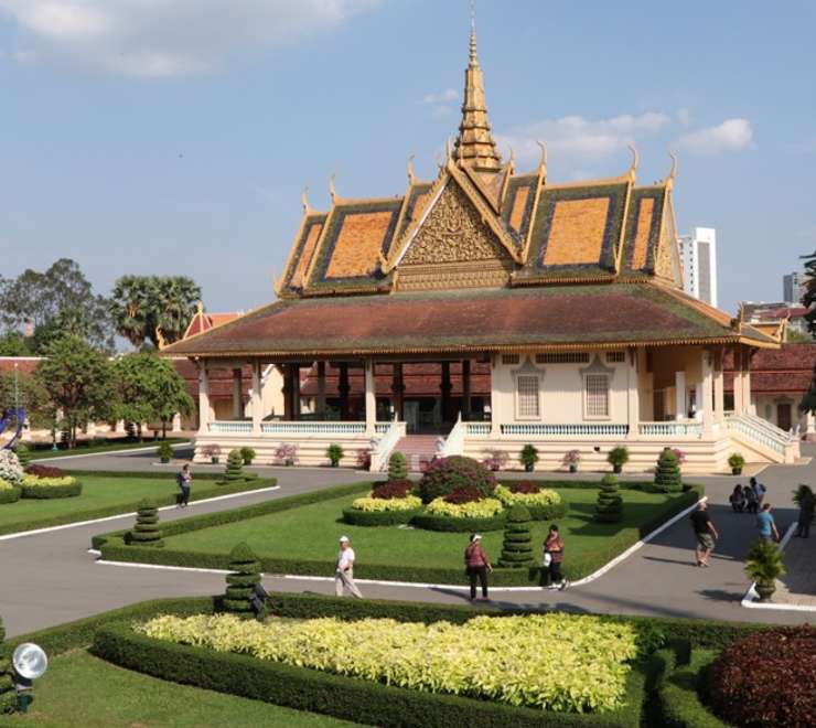 Phnom Penh - Royal Palace & Silver Pagoda