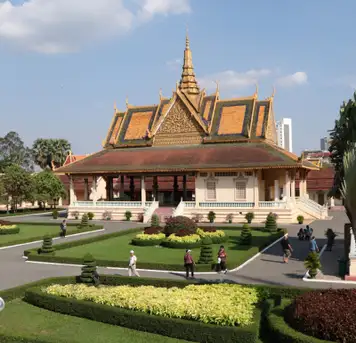 Phnom Penh - Royal Palace & Silver Pagoda