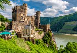 IgluCruise.Application.ViewModels.Shared.WebImageViewModel?.Description