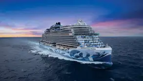 Niagara Falls & New York Stays with Transatlantic from Southampton