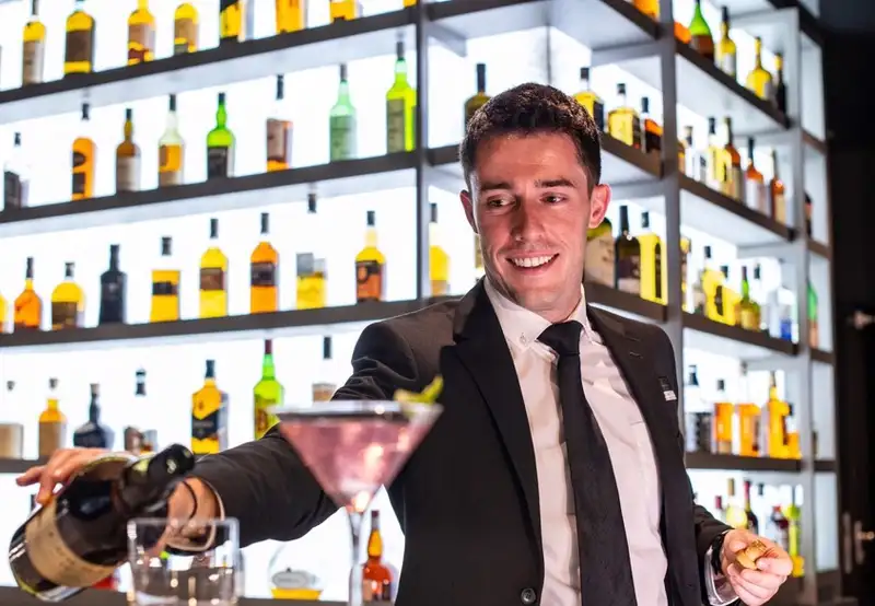 Bar
