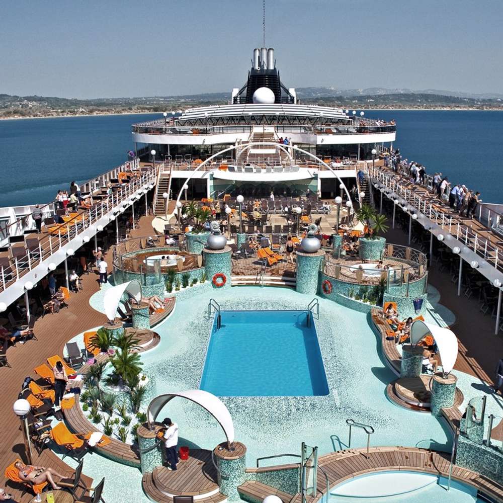 Le Grand Blue Pool Area