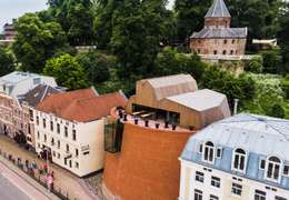 IgluCruise.Application.ViewModels.Shared.WebImageViewModel?.Description