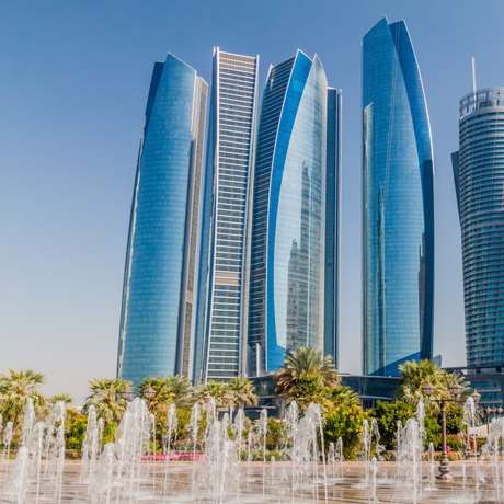 Photo overview of Abu Dhabi