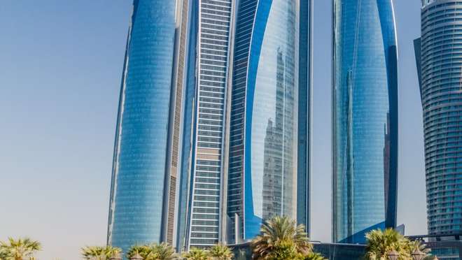 Explore Abu Dhabi’s Modern Marvels