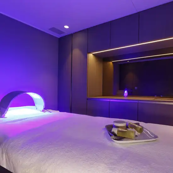 Image related to Emerald Sakara