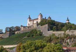 IgluCruise.Application.ViewModels.Shared.WebImageViewModel?.Description