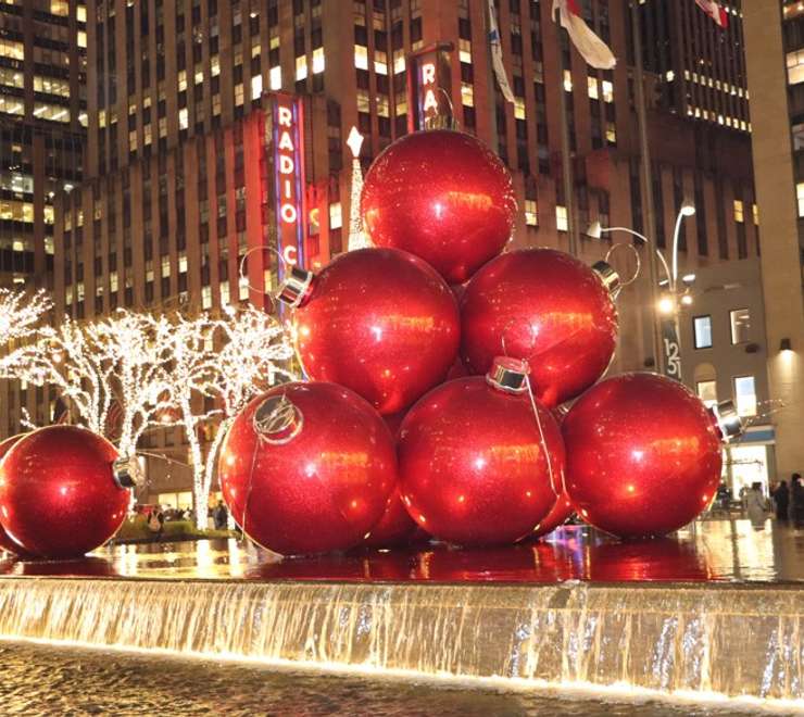 New York's Iconic Christmas Show
