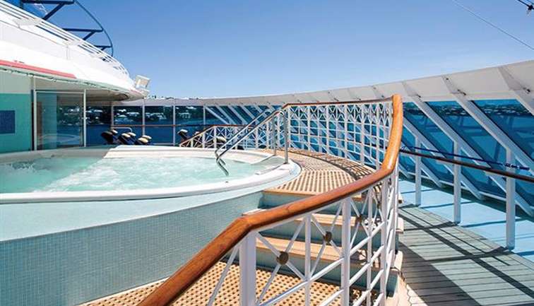 Hot tub Deck